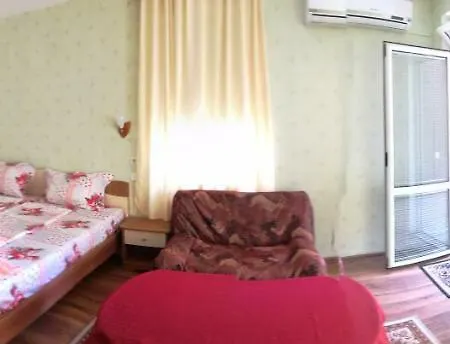 Anele,kiten Guest house