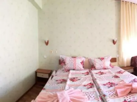 Guest house Anele,kiten 4*